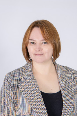 Хехнева Анна Евгеньевна